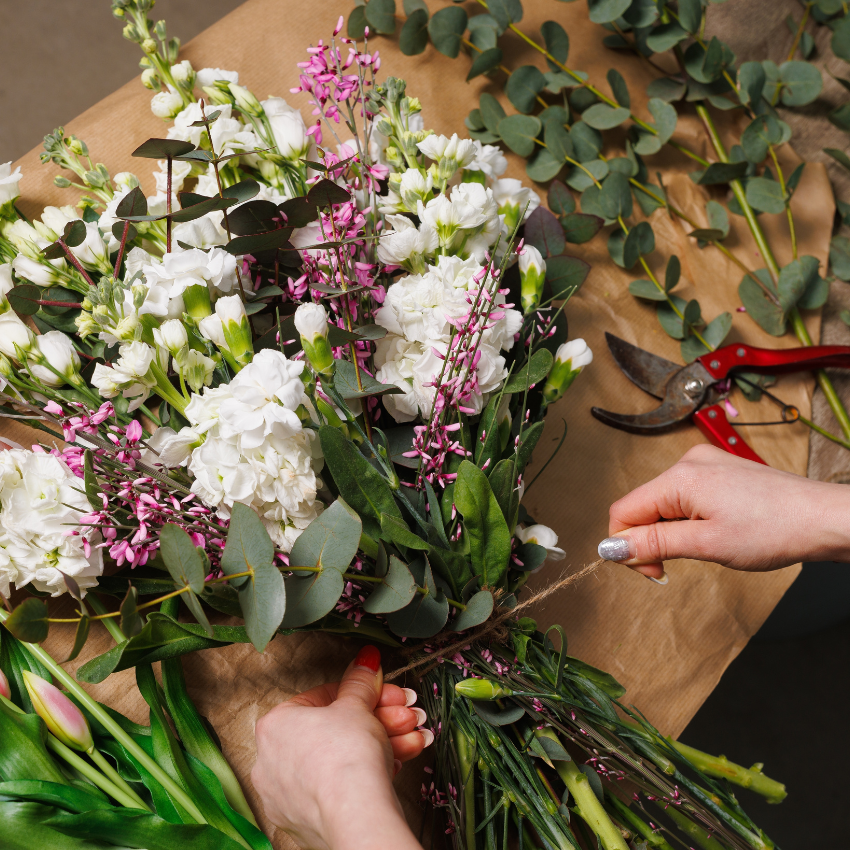 Florist Choice Hand-tied Bouquet Extra Large